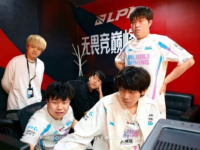 人无异的动