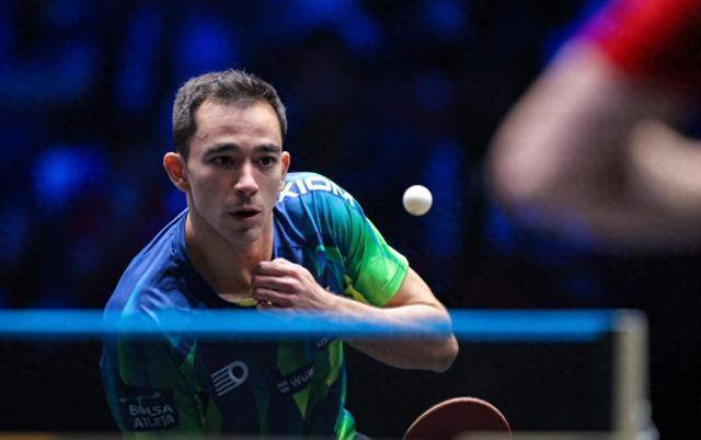 同样令人瞩 同样令人瞩