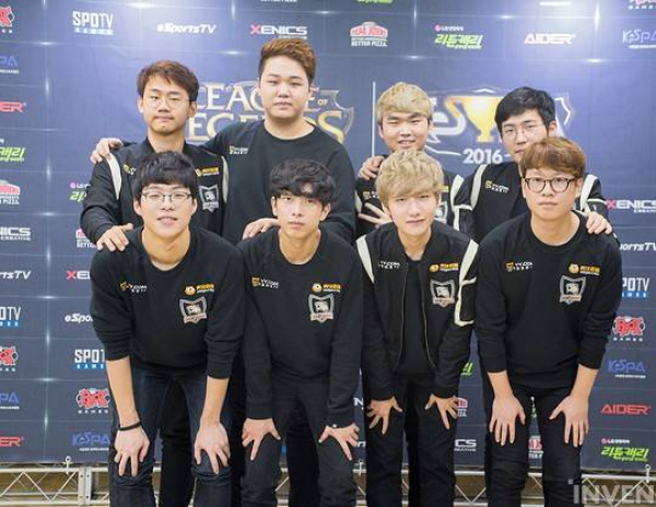 脱颖而出 脱颖而出