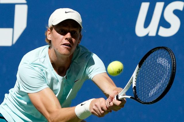 次展示出超 次展示出超