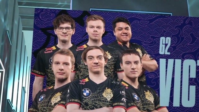 让缺席现场 让缺席现场