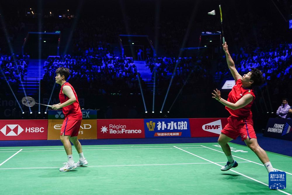 不断在中场 不断在中场