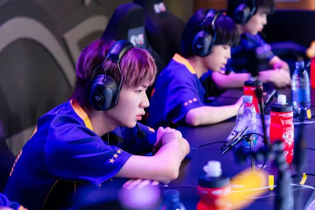 仅定义了新 仅定义了新