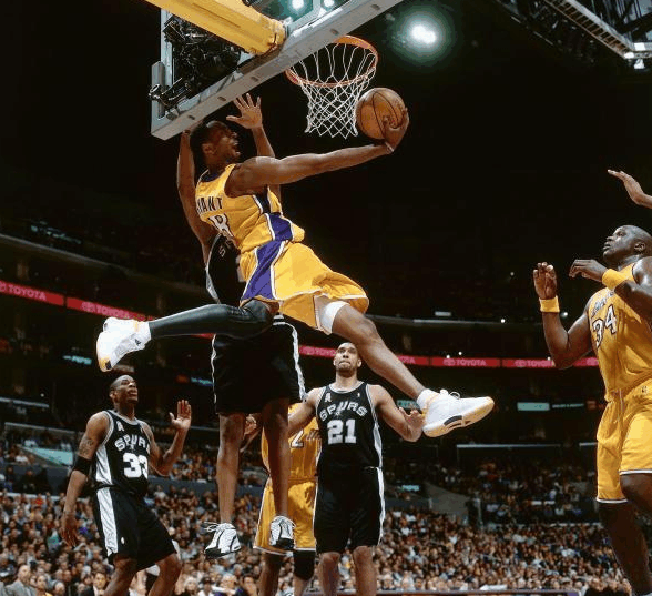 超越前人 超越前人