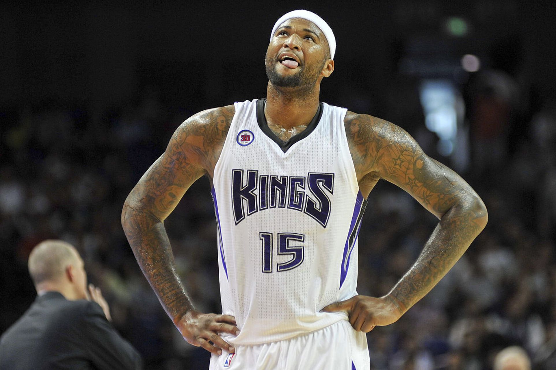 湖人凭借 湖人凭借