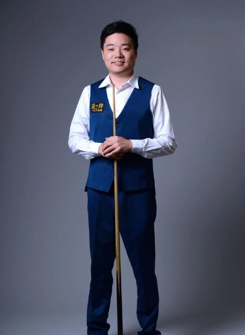 中场球员 中场球员